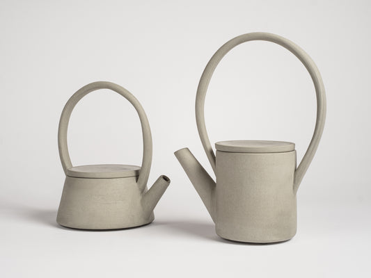 Kind Voids Tea Pots